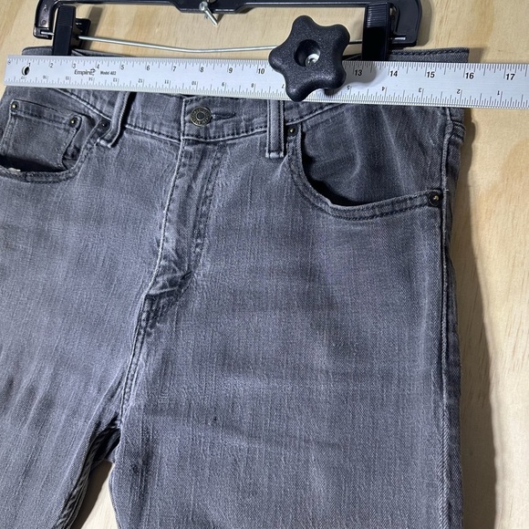 Levis Men's 508 Regular Tapered-Fit Faded Black Wash 32X32 - Picture 3 of 9